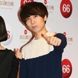 不倫疑惑のゲス極川谷、歌唱後も頭を下げ続け謝罪?