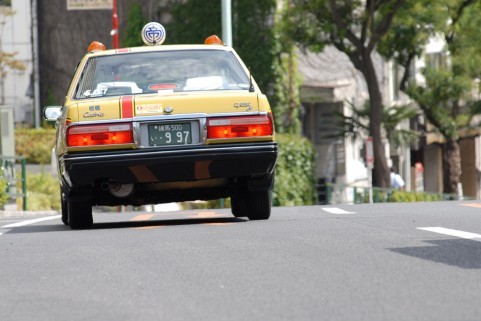 記者のタクシー不正利用で調査=NHK