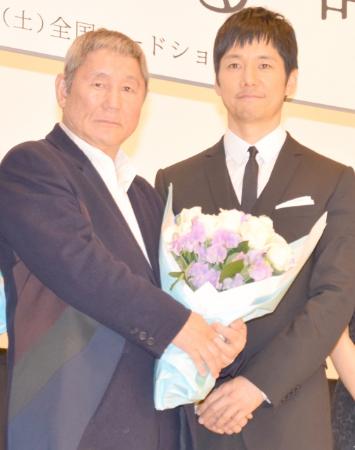 ビートたけし「SMAPのトラブルです」に客席爆笑