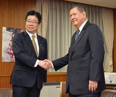加藤拉致問題担当相「北朝鮮と対話閉ざすつもりない」 国連報告者との会談で