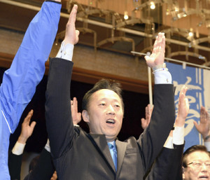 岩国市長選、現職・福田良彦氏が新人破り3選 2016年01月24日 22時37分