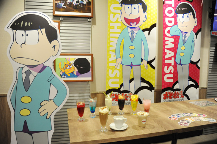 「おそ松さん」コラボカフェ、池袋に本日オープン!謎解きイベントも実施