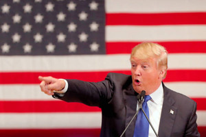ボイコットの共和討論会 トランプ氏逆に存在感