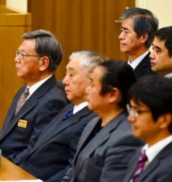 【沖縄タイムス 社説】 「国・県に和解勧告」 このタイミングでなぜ