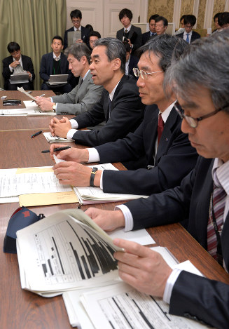 甘利氏元秘書ら、URとの面談急増 建設会社から要請後