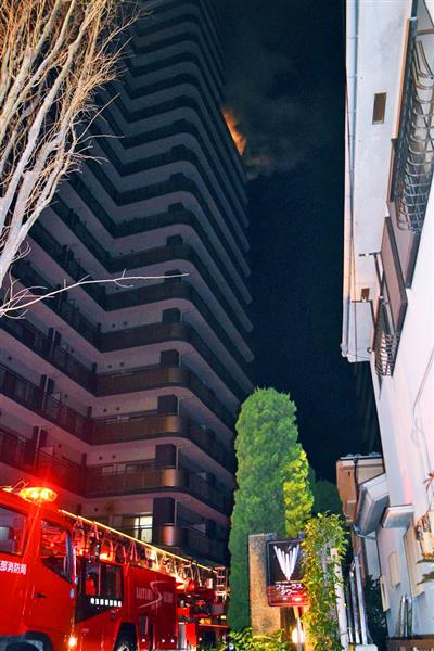 31階建てマンション15階で火災 男女2人けが 埼玉・所沢
