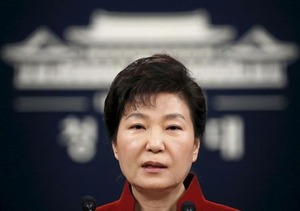 ミサイル発射 日米韓首脳、電話協議 制裁方針一致