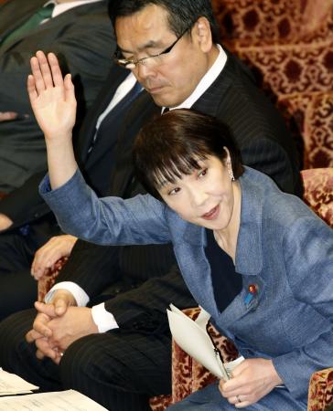 電波停止に言及 「政治的公平欠く放送」続けば