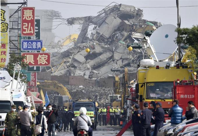 台湾地震、死者55人に 発生6日目、捜索続く