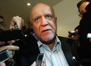 原油増産凍結、イラン・イラクに協力要請か ベネズエラ