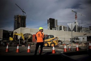 豪1月就業者数は前月比-7900人、予想外の減少 失業率は6.0%