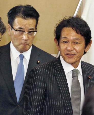 民主と維新合流へ 党名変更も検討 24日に党内手続き着手