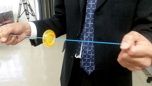 プラスチック玩具の破片飛び、目に大けが 20万個出荷