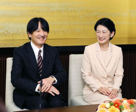 秋篠宮夫妻のイタリア訪問検討 - 宮内庁、国交樹立１５０周年