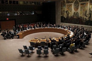 安保理、北朝鮮制裁強化で新決議採択 貨物検査義務付けなど