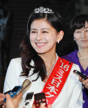 首相、ミス日本に「出る時は自民で」 維新・松野氏の次女