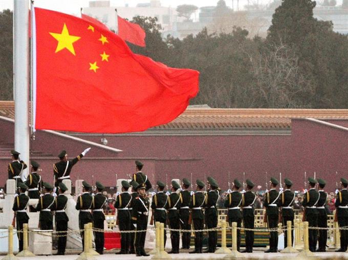 中国5カ年計画、成長持続へ投資 交通網に年34兆円超