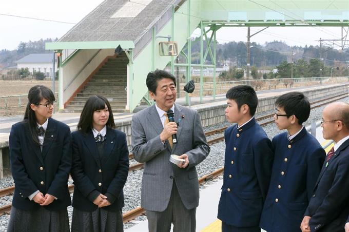 東日本大震災 常磐線全線開通へ指示 首相、新エネ会議設置表明