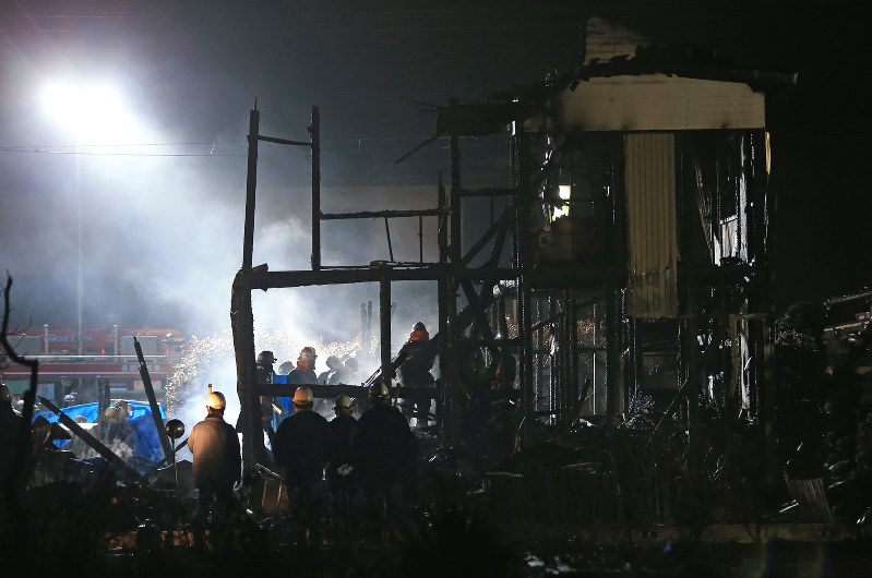 住宅火災、焼け跡から3人の遺体…宮城・村田町