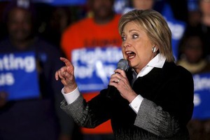 共和トランプ氏が3勝、民主はサンダース氏とクリントン氏が各1勝