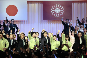 無責任勢力に負けられない…自民党大会で安倍氏 2016年03月13日 14時10分