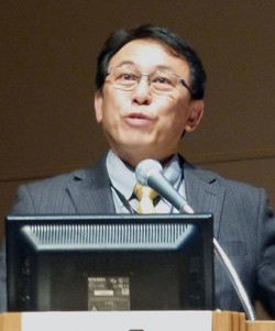 認知症薬の副作用100件 - 興奮など、中間集計結果