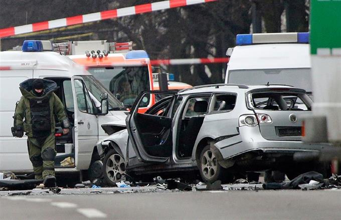 ベルリン中心部で車爆発 1人死亡、殺人事件か
