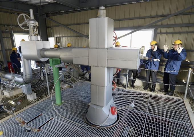 CO2集めて埋める施設公開 北海道で4月から実証試験