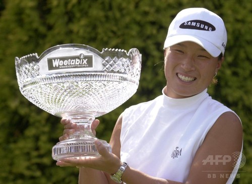 パク・セリ、2016年の引退を表明!