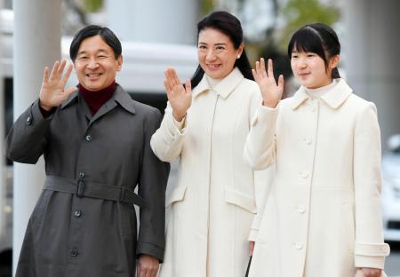 皇太子ご一家、長野で静養