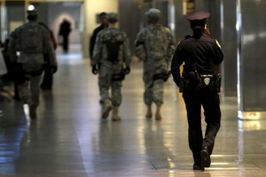 焦点：米空港警備の改革、ベルギー攻撃でも加速しない理由
