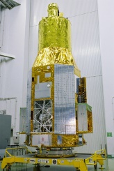 X線天文衛星「ひとみ」が行方不明、宇宙空間で分解の可能性も