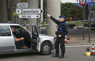 ブリュッセル空港、３日に一部再開 完全再開なお数カ月