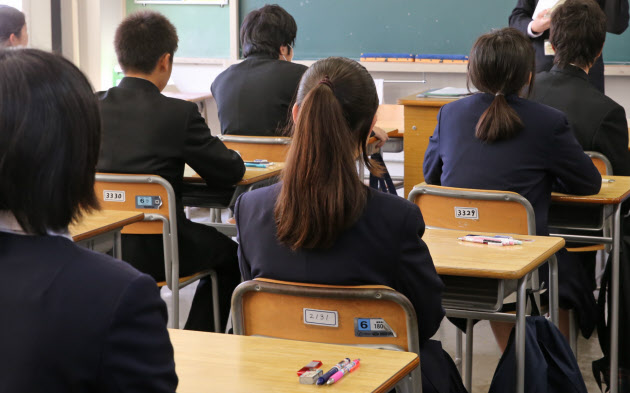 中学は千葉１位 国、英検などで初評価