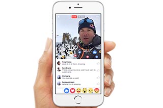 facebook、グループ/イベント内のライブ動画配信に対応。動画フィルターや落書きも