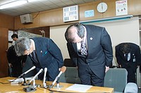 買春容疑で高校教諭逮捕=16歳少女、出会い系アプリで-愛知県警