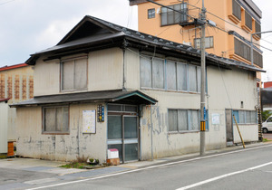 13歳少女は無事保護 25歳男と母、誘拐容疑を認める