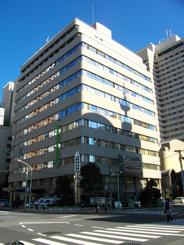 同居男性を刺した疑い、49歳現行犯逮捕 男性は死亡