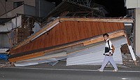 強い余震続く、死者9人に=重軽傷570人、2万6千人避難・熊本