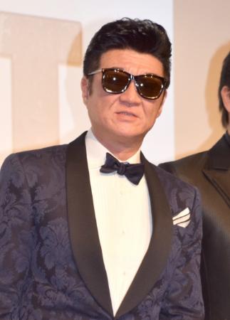 小沢仁志、ホテルでボーイと間違えられ「人生初のタキシードなのに」