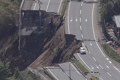 【熊本・大分地震】産業集積地を直撃−供給網寸断、ライン停止