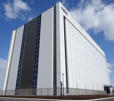 NEC、神戸データセンター開設でハイブリッドクラウド対応を強化