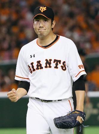 菅野3戦連続完封ならず「2回から」右手マメつぶし…7回降板申し出