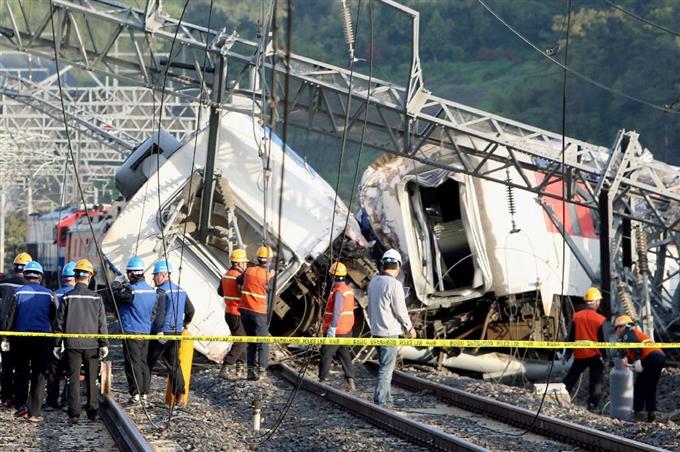 麗水でムグンファ号の脱線事故、1人死亡