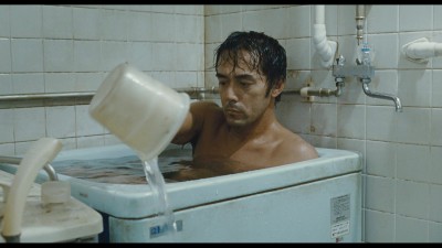 映画『海よりもまだ深く』4月26日は、“よい風呂の日”！ 阿部寛の'風呂'シーンが到着！！