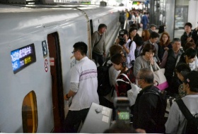 九州新幹線全線再開 28日から関西直通も