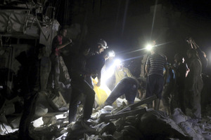 シリア反体制派支配地域で病院空爆、14人死亡 2016年04月28日 22時34分