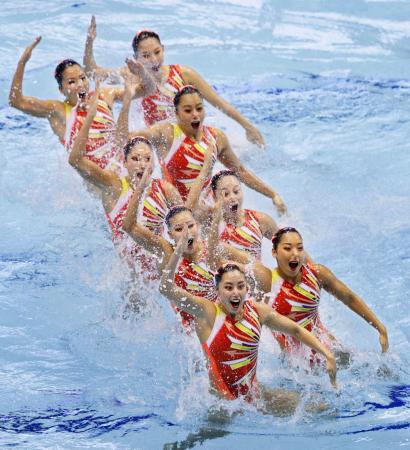 チームＦＲ、日本が優勝＝デュエットは乾・三井組１位―シンクロ