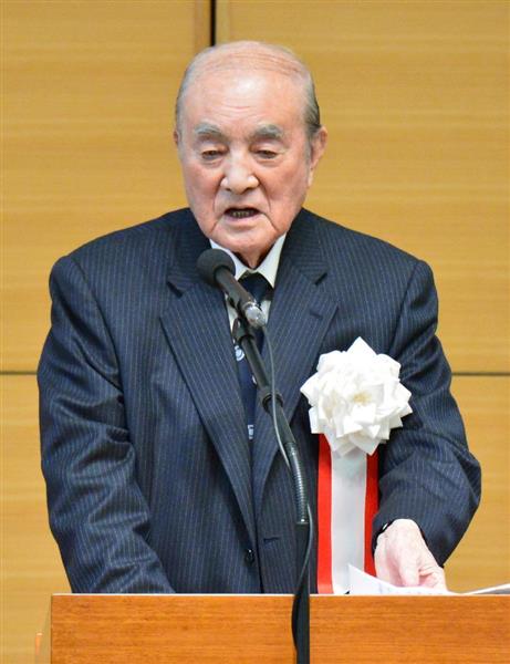 憲法記念日、新聞社説から「9条」が影を潜めた 安保法施行で「実質的な改憲」が進んだから?
